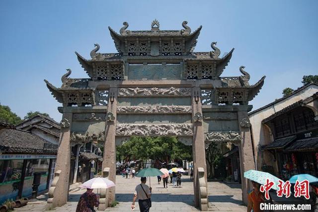 探索神秘房间